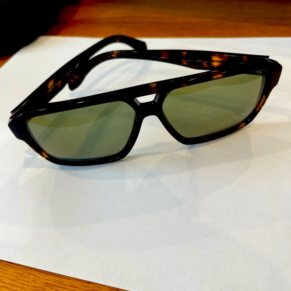 Alexander McQueen Sunglasses